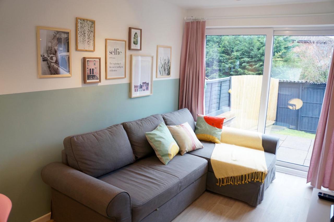 Appartement The Oldbrook Garden Flat à Milton Keynes Extérieur photo